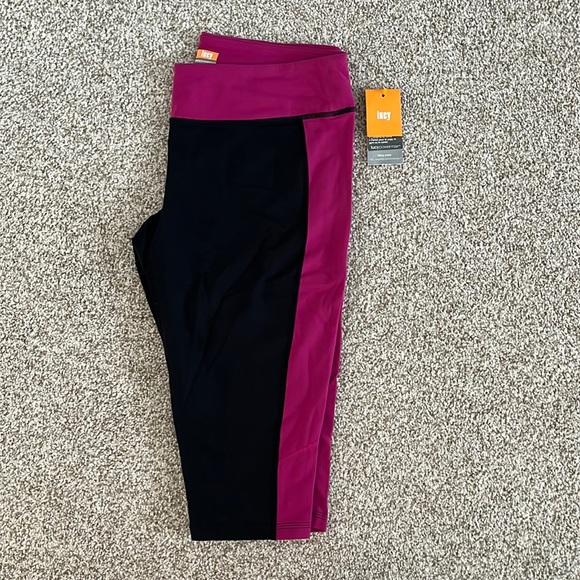 Lucy X-Training Colorblock Knee Pant - Picture 1 of 5